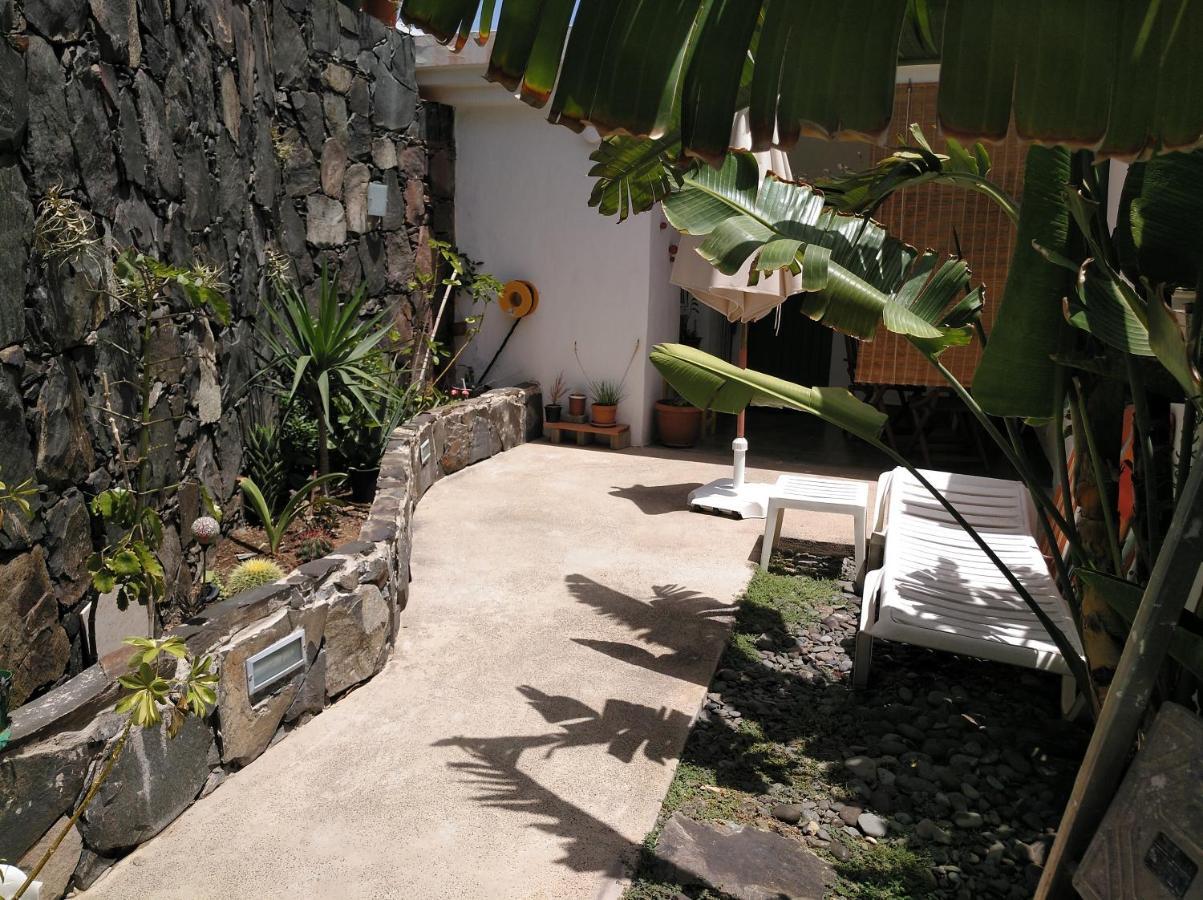 2 Calle las Azucenas Playa del Águila Exterior foto